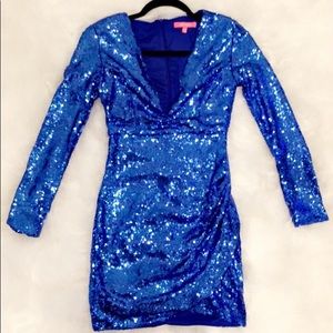Blue long sleeve sequin dress